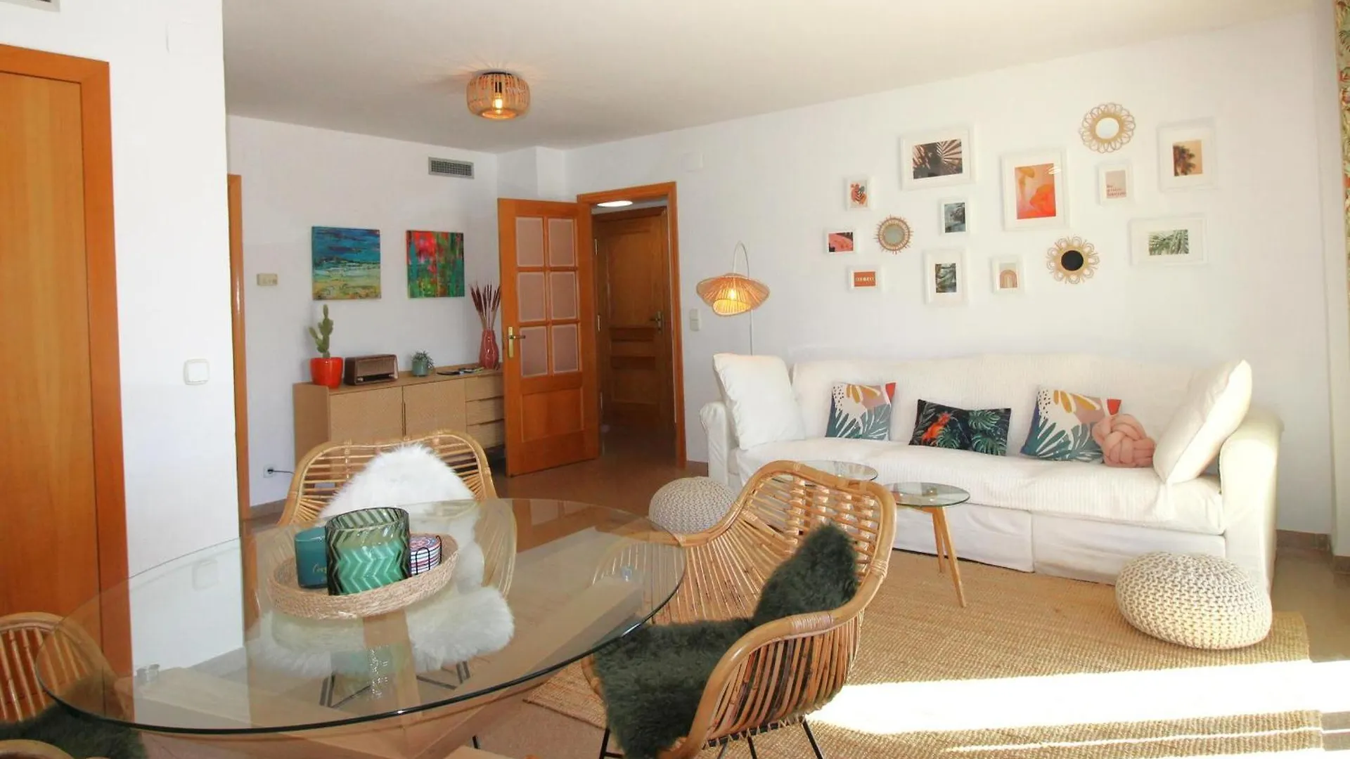 Maritim II 2 At.1 - Apartamento Moderno, Agradable Y Muy Bien Equipado Situado En 1ª Linea De Mar - Es-228-82 Llança Ισπανία