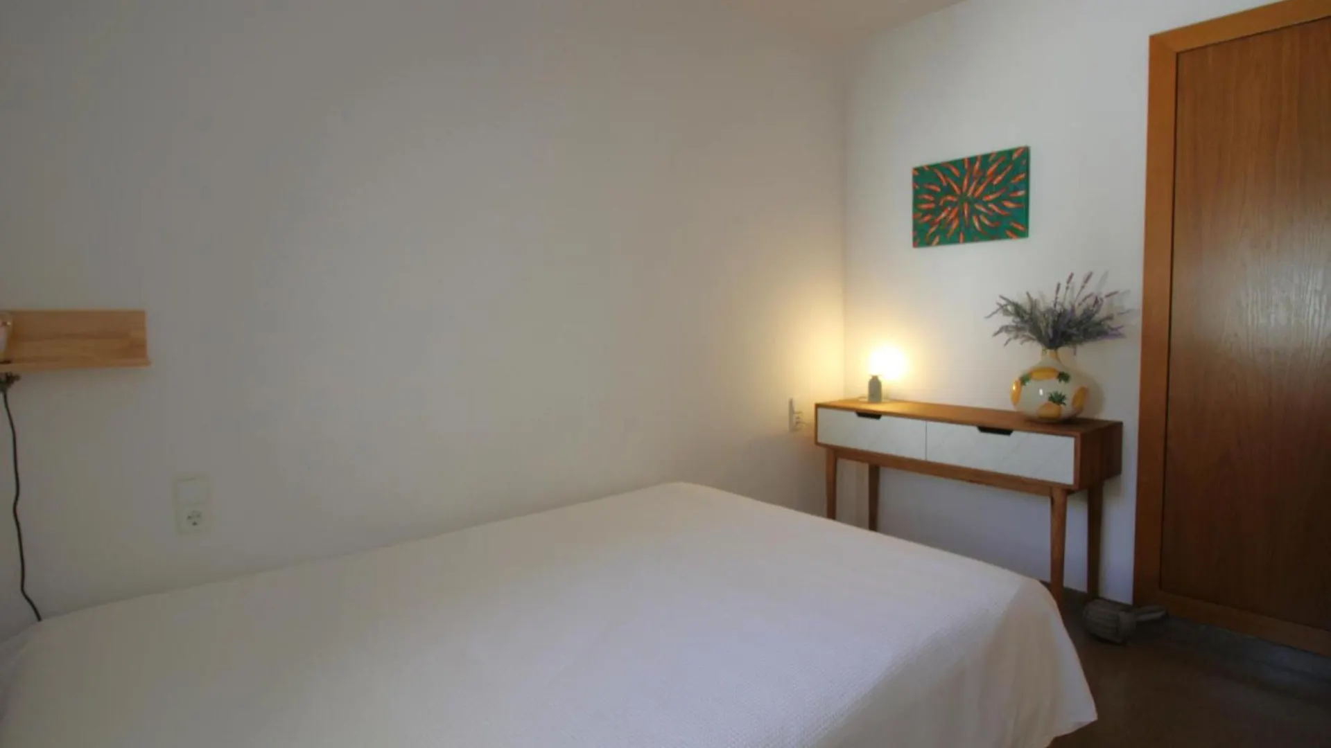 Daire Maritim II 2 At.1 - Apartamento Moderno, Agradable Y Muy Bien Equipado Situado En 1ª Linea De Mar - Es-228-82 Llança