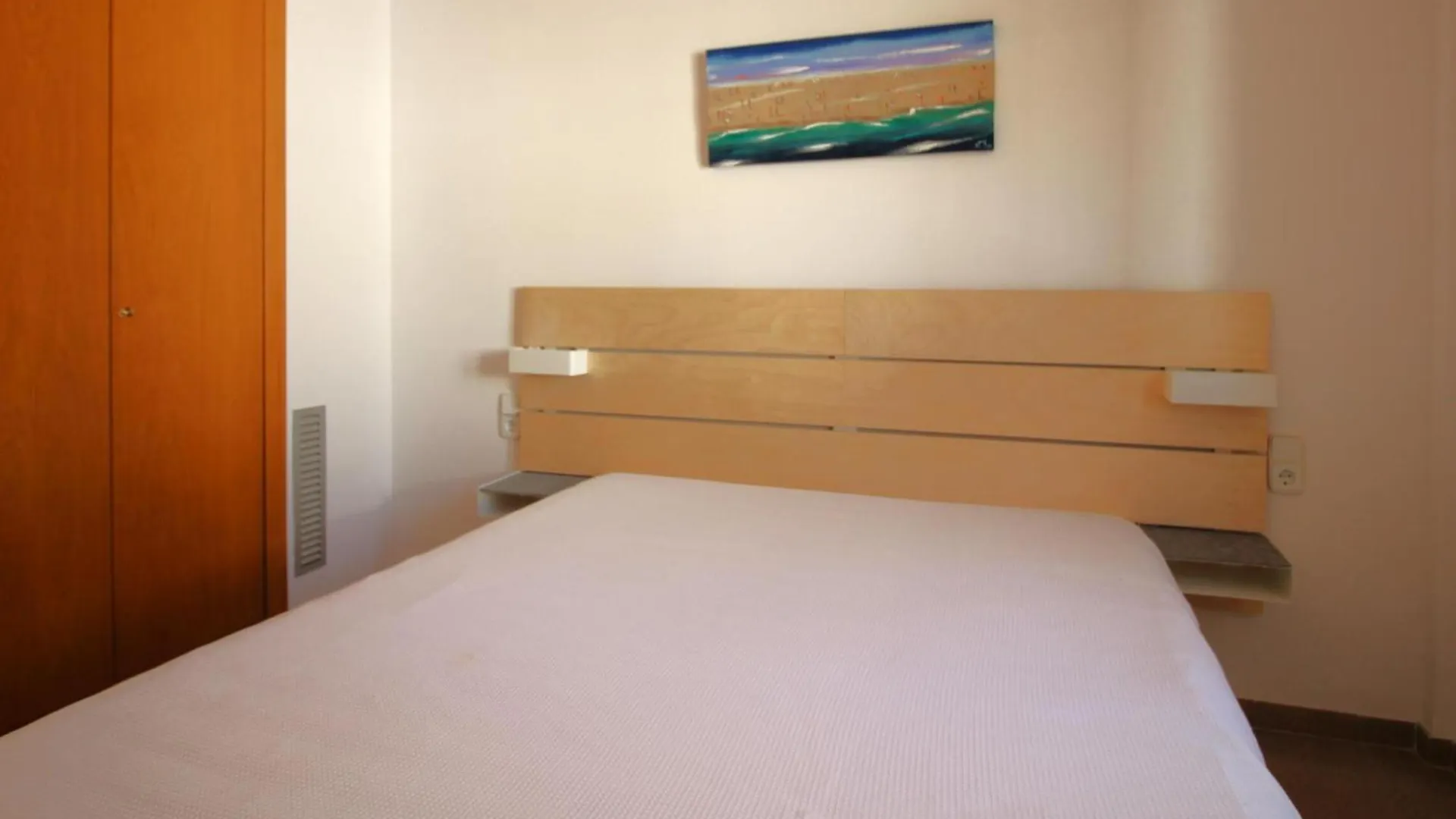 Maritim II 2 At.1 - Apartamento Moderno, Agradable Y Muy Bien Equipado Situado En 1ª Linea De Mar - Es-228-82 Llança Διαμέρισμα